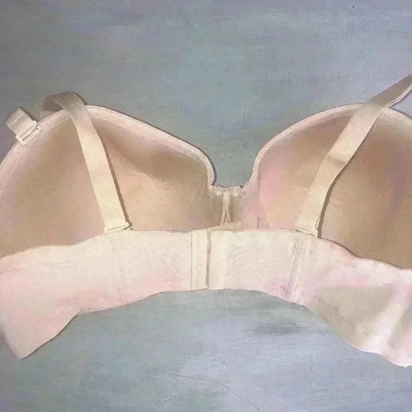 WACOAL 42DDD Classic Beige Underwire Bra PRISTINE! - Picture 3 of 7